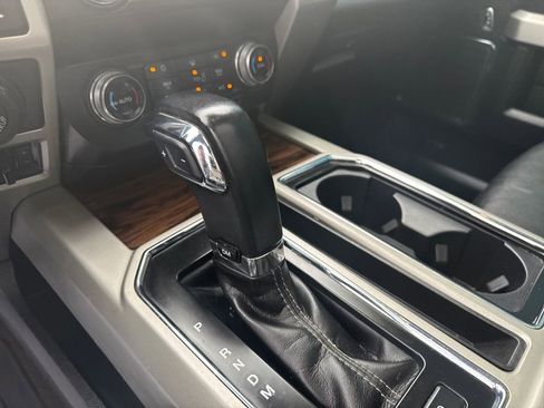 Used 2020 Ford F150 Lariat w/ Equipment Group 502A Luxury image 30