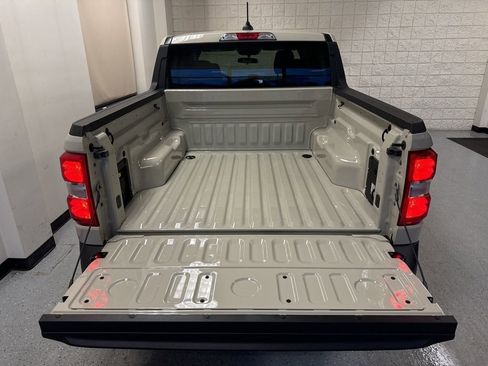 New 2025 Ford Maverick XLT w/ XLT Luxury Package image 37