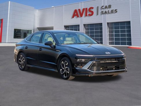 Used 2025 Hyundai Sonata SEL image 3