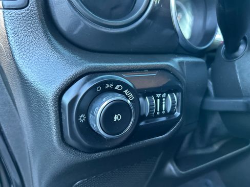 Used 2021 Jeep Wrangler Unlimited Sport image 51