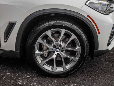 Used 2021 BMW X5 xDrive40i w/ Executive Package image 7