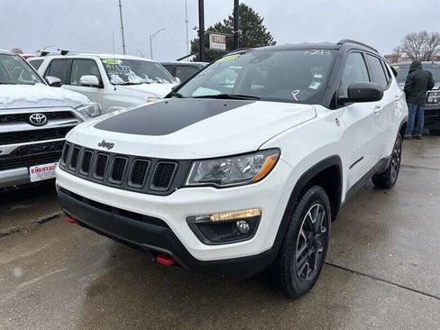 Used 2021 Jeep Compass Trailhawk image 1