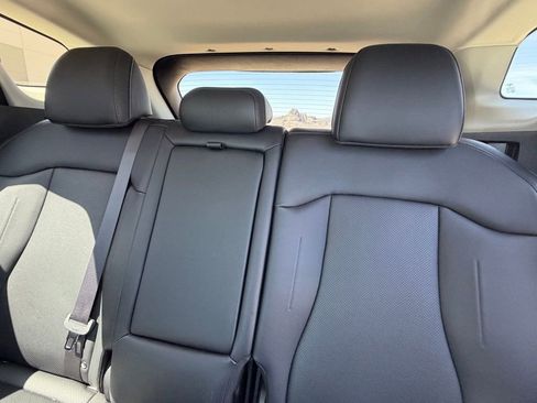 Used 2025 Kia Sportage SX FWD image 9