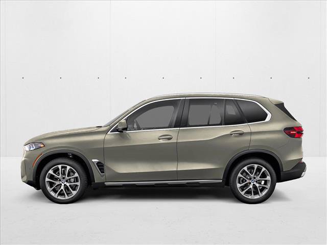 Used 2026 BMW X5 xDrive40i w/ Premium Package AWD/4WD image 3