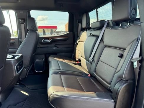 Used 2022 GMC Sierra 1500 Denali w/ Denali Reserve Package AWD/4WD image 11