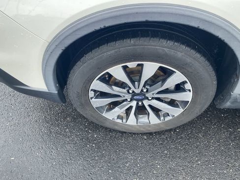 Used 2015 Subaru Outback 2.5i Limited image 10