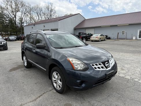 Used 2015 Nissan Rogue S w/ Convenience Package FWD image 5