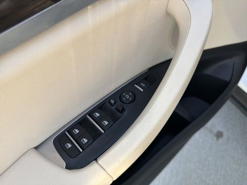 Used 2019 BMW X3 xDrive30i w/ Driving Assistance Package image 15