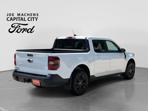 Used 2024 Ford Maverick Lariat w/ Black Appearance Package FWD image 5