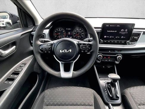 Used 2023 Kia Rio S w/ Technology Package image 7