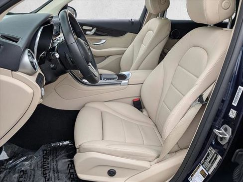 Certified 2022 Mercedes-Benz GLC 300 4MATIC image 21