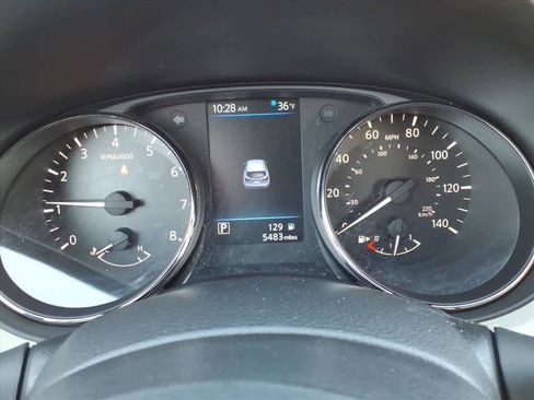 Certified 2022 Nissan Rogue Sport SV w/ Technology Package image 25