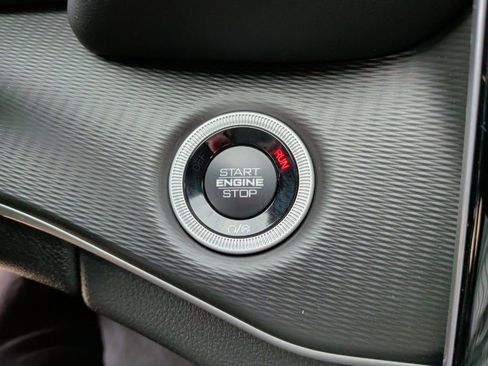 New 2025 Jeep Grand Cherokee L Altitude image 23