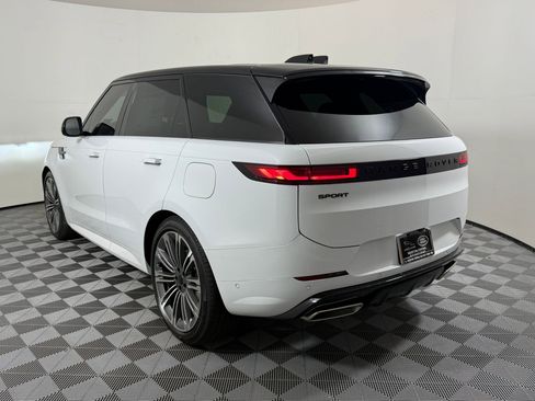 New 2026 Land Rover Range Rover Sport Dynamic SE AWD/4WD image 3