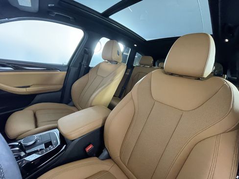 Certified 2024 BMW X3 xDrive30i w/ Convenience Package image 7