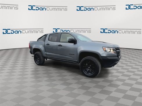 Used 2020 Chevrolet Colorado ZR2 w/ ZR2 Dusk Special Edition image 2