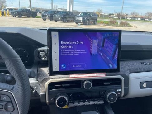 New 2026 Toyota Tacoma Limited AWD/4WD image 18