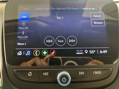Used 2024 Chevrolet Malibu LT FWD image 14