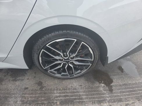 Used 2024 Kia K5 GT w/ GT1 Package image 10