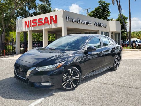 Used 2020 Nissan Sentra SR image 1