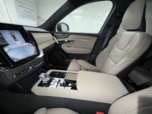 New 2026 Volvo XC90 T8 Ultra w/ Lounge Package AWD/4WD image 21