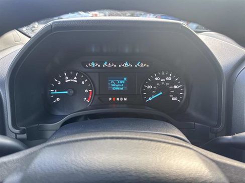 Used 2021 Ford F550 4x4 Regular Cab Super Duty image 31