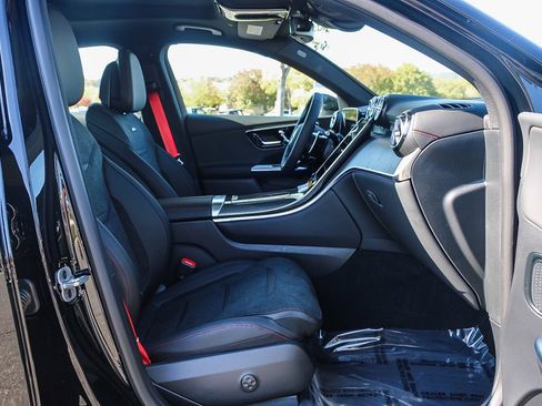 New 2026 Mercedes-Benz GLC 43 AMG 4MATIC Coupe image 16