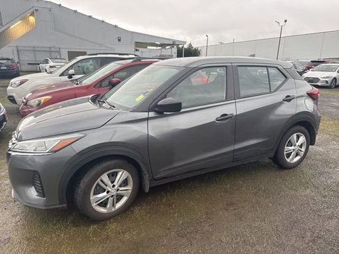 Used 2024 Nissan Kicks S image 4