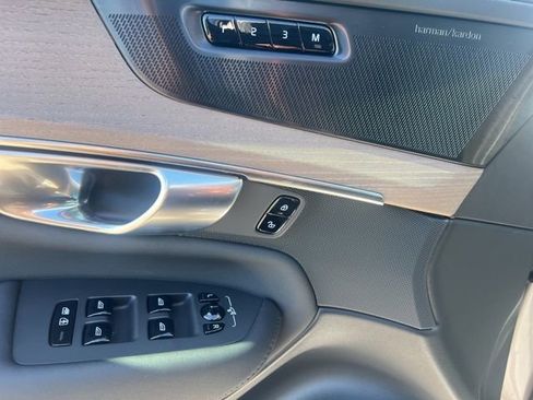 New 2026 Volvo XC90 B5 Plus w/ Protection Package image 21