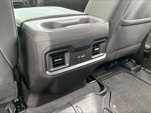 Used 2024 Chevrolet Silverado 1500 LT Trail Boss w/ Convenience Package II image 11