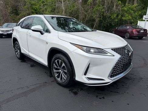 Used 2020 Lexus RX 350 FWD w/ Accessory Package image 4