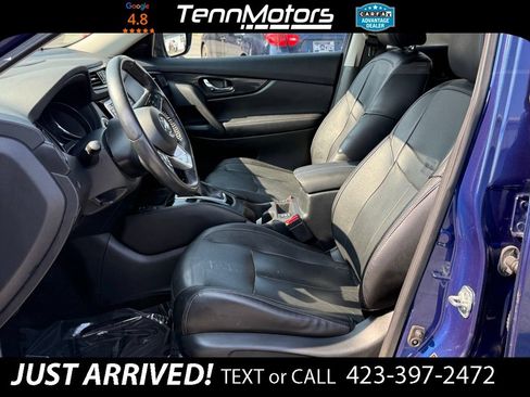 Used 2019 Nissan Rogue SL w/ Premium Package AWD/4WD image 10