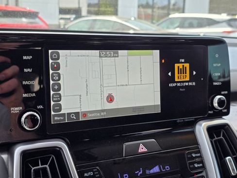 Certified 2023 Kia Sorento EX AWD/4WD image 30