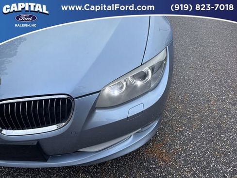 Used 2013 BMW 328i Convertible image 11