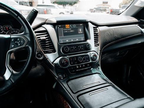 Used 2015 Chevrolet Suburban LTZ AWD/4WD image 36