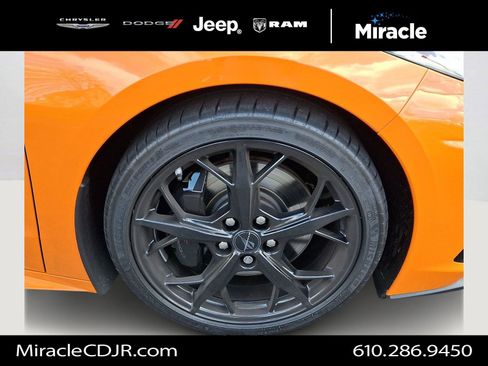 Used 2023 Chevrolet Corvette Stingray Coupe w/ Z51 Performance Package image 8