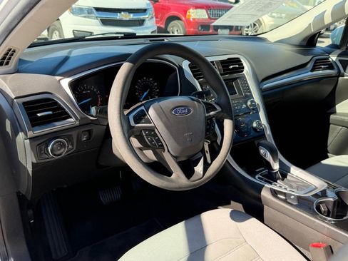 Used 2014 Ford Fusion S image 16