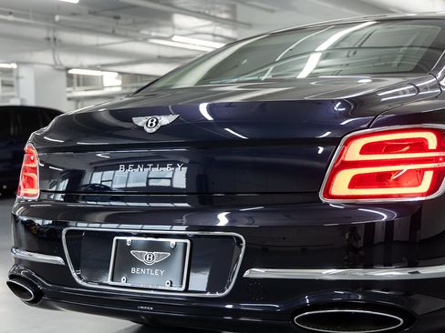 New 2026 Bentley Flying Spur Plug-In Hybrid AWD/4WD image 22