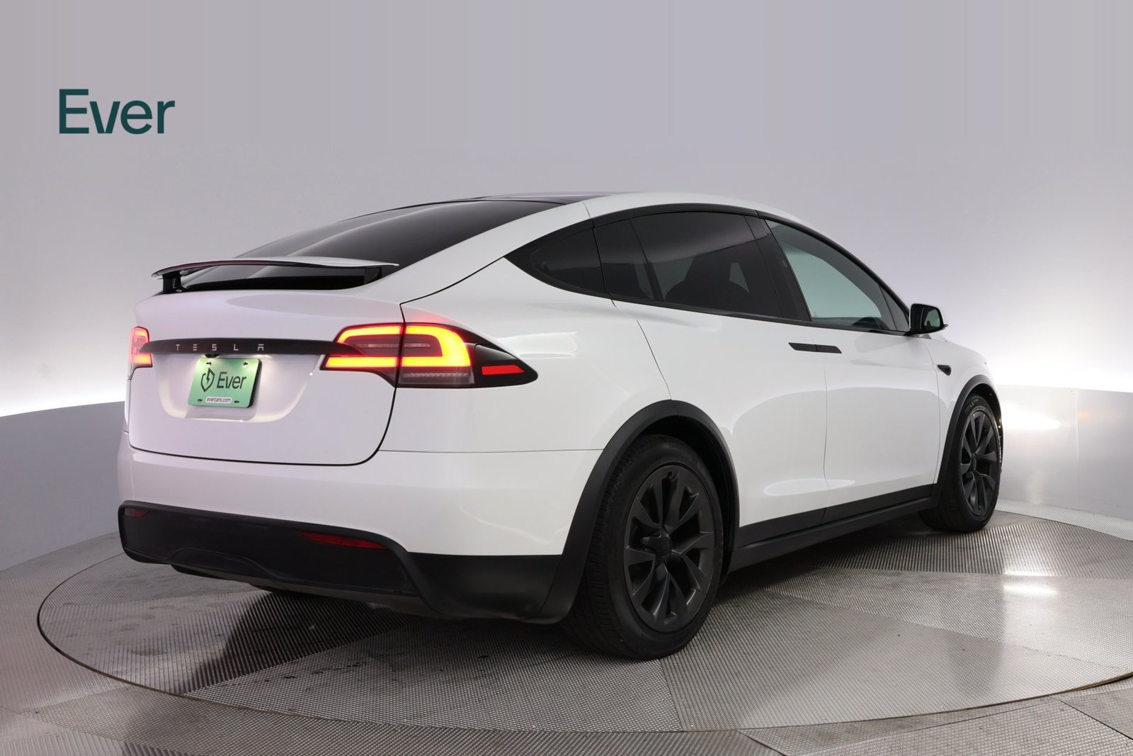 Used 2023 Tesla Model X AWD/4WD image 3