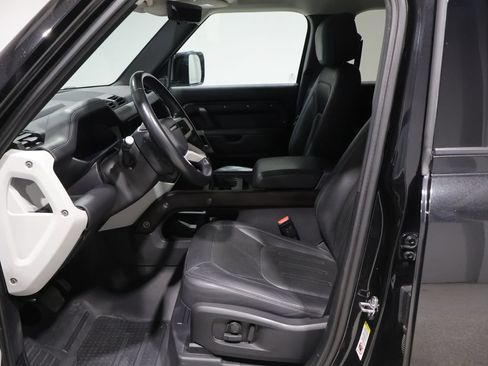 Used 2020 Land Rover Defender 110 HSE AWD/4WD image 8