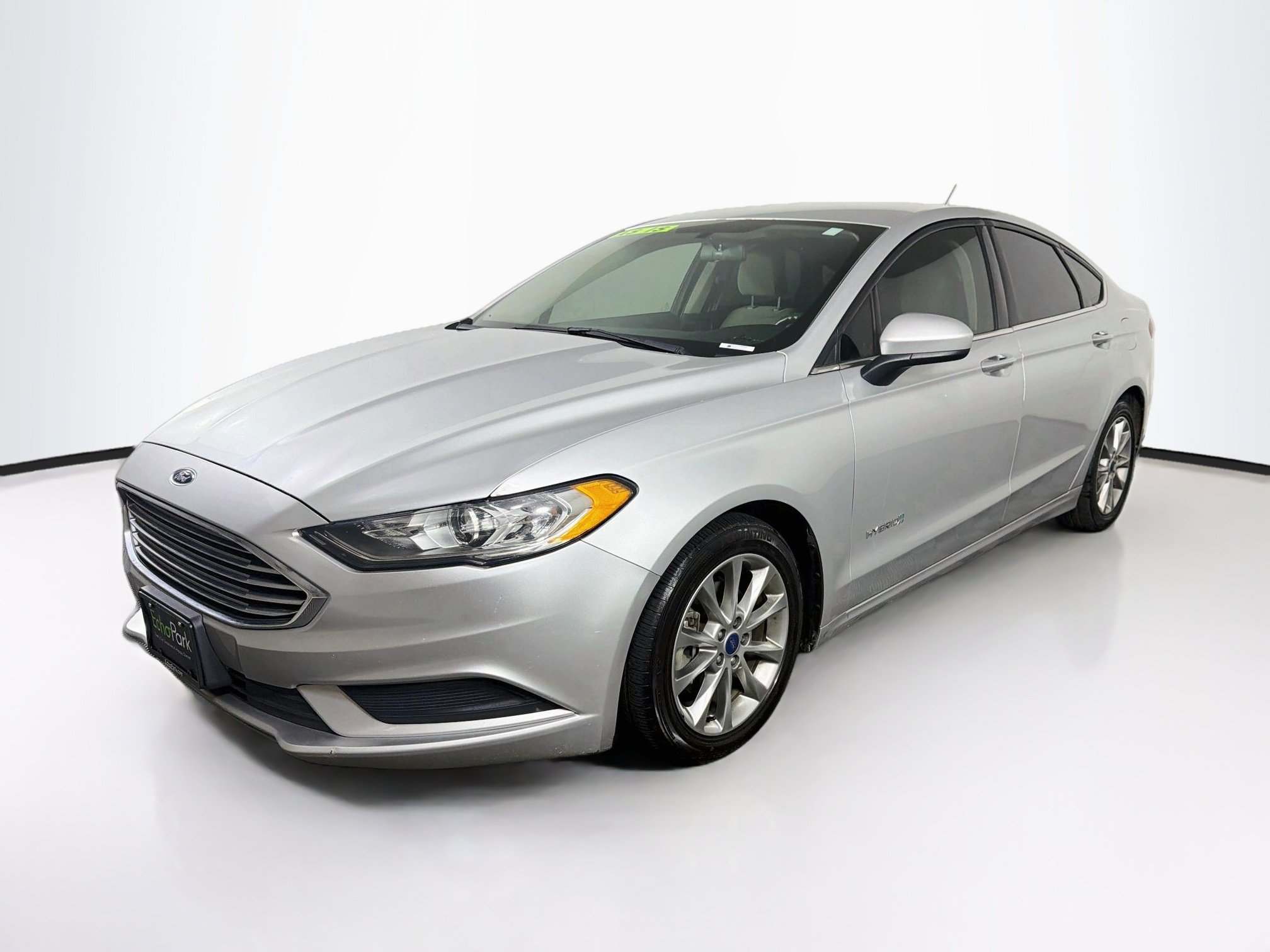 Used 2017 Ford Fusion S FWD image 3