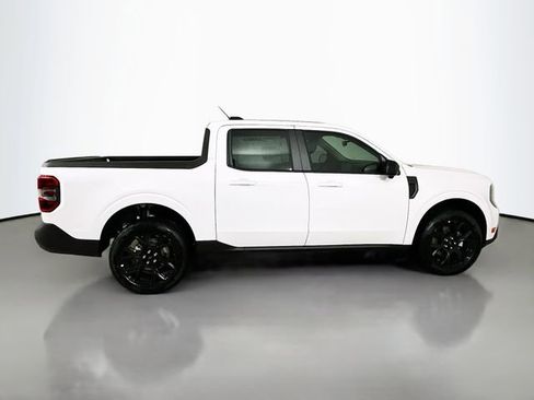 New 2026 Ford Maverick Lariat w/ Black Appearance Package image 8