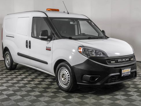 Used 2020 RAM ProMaster City Tradesman image 11