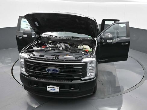 New 2025 Ford F250 XL w/ FX4 Off-Road Package image 26