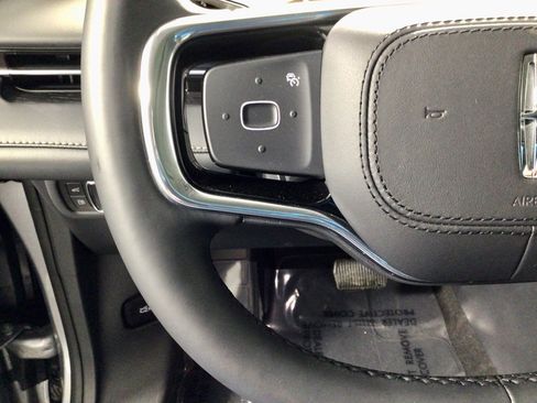 New 2026 Lincoln Nautilus Reserve w/ Jet Appearance Package image 24