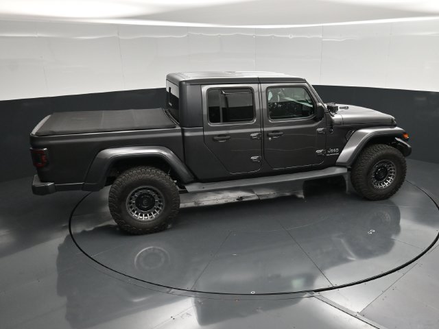 Used 2020 Jeep Gladiator Overland w/ Trailer Tow Package AWD/4WD image 46