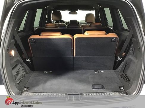 Used 2017 Mercedes-Benz GLS 450 4MATIC image 7