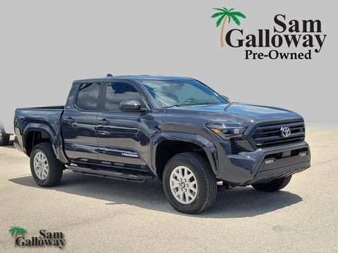 Used 2025 Toyota Tacoma SR5 RWD image 1