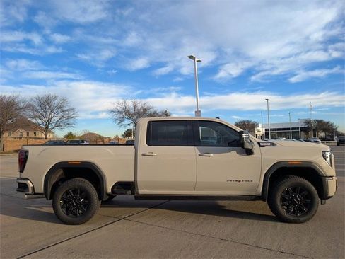 New 2026 GMC Sierra 2500 AT4 w/ AT4 Premium Plus Package image 3