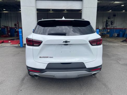 Used 2024 Chevrolet Blazer LT w/ Sound & Technology Package AWD/4WD image 6